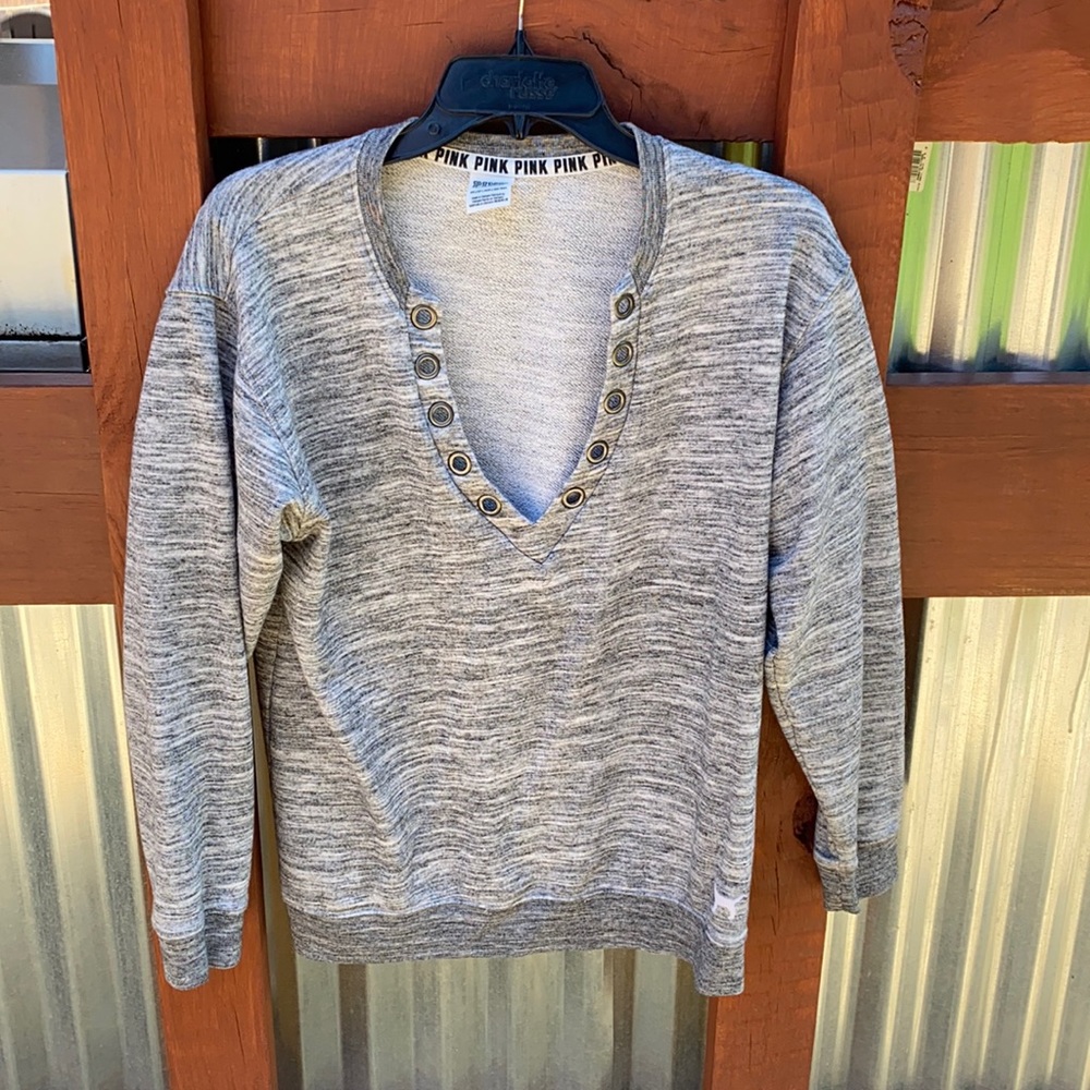 PINK V-neck Pullover